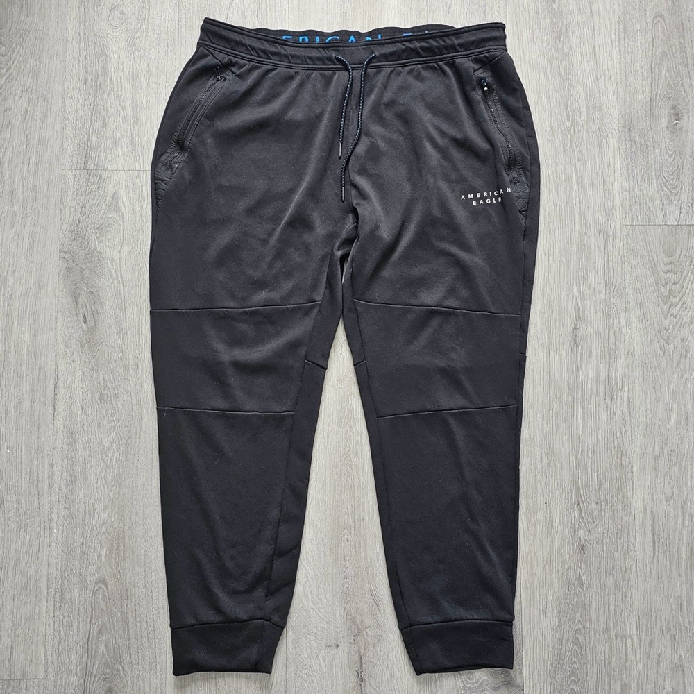 American Eagle Men’s Outfitters Black Joggers Sz XXL